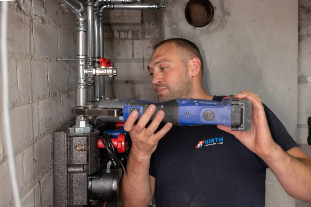 Hirth_start_bild_04_1920x1280